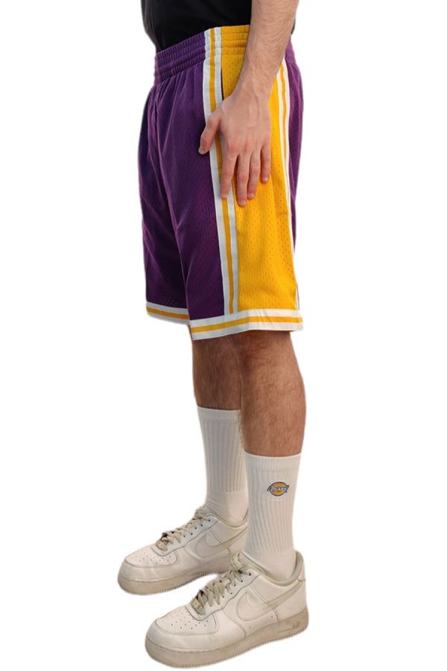 Abbigliamento MITCHELL & NESS | Swingman Shorts Los Angeles Lakers Road 1984-85 Purple