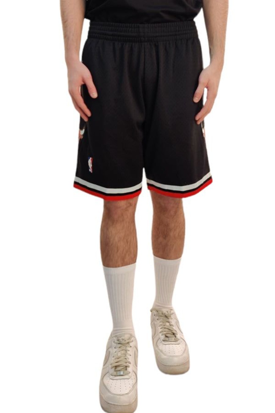 Abbigliamento MITCHELL & NESS | Swingman Shorts Chicago Bulls Alternate 1997-98 Black/Black